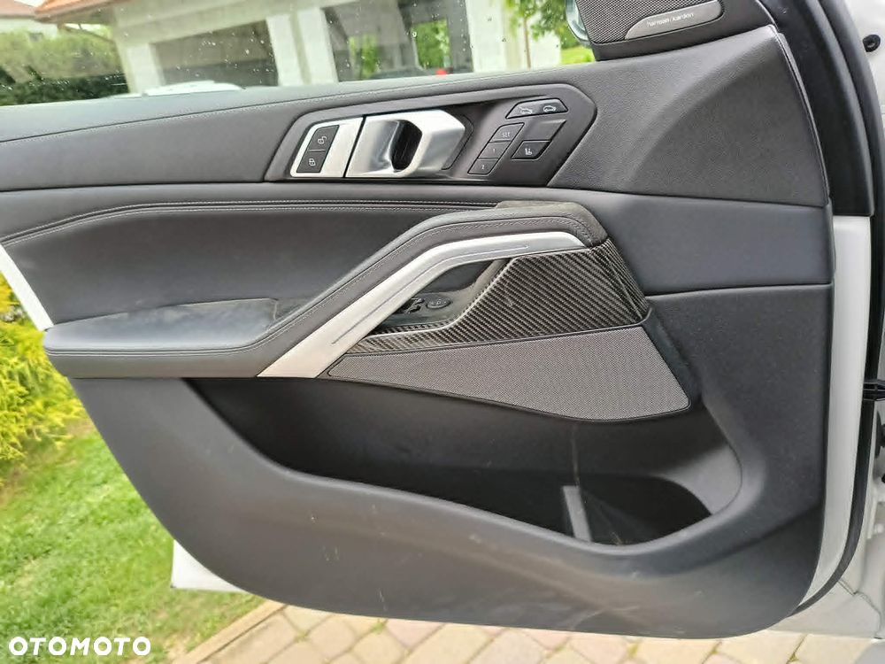 BMW X6 xDrive30d - 22