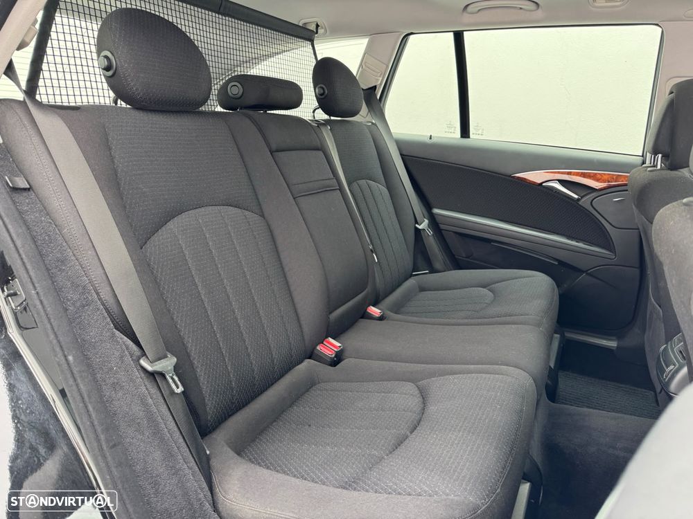 Mercedes-Benz E 220 CDI Auto Elegance BusinessEDITION - 9