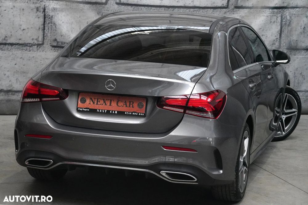 Mercedes-Benz A 180 d 7G-DCT AMG Line - 3