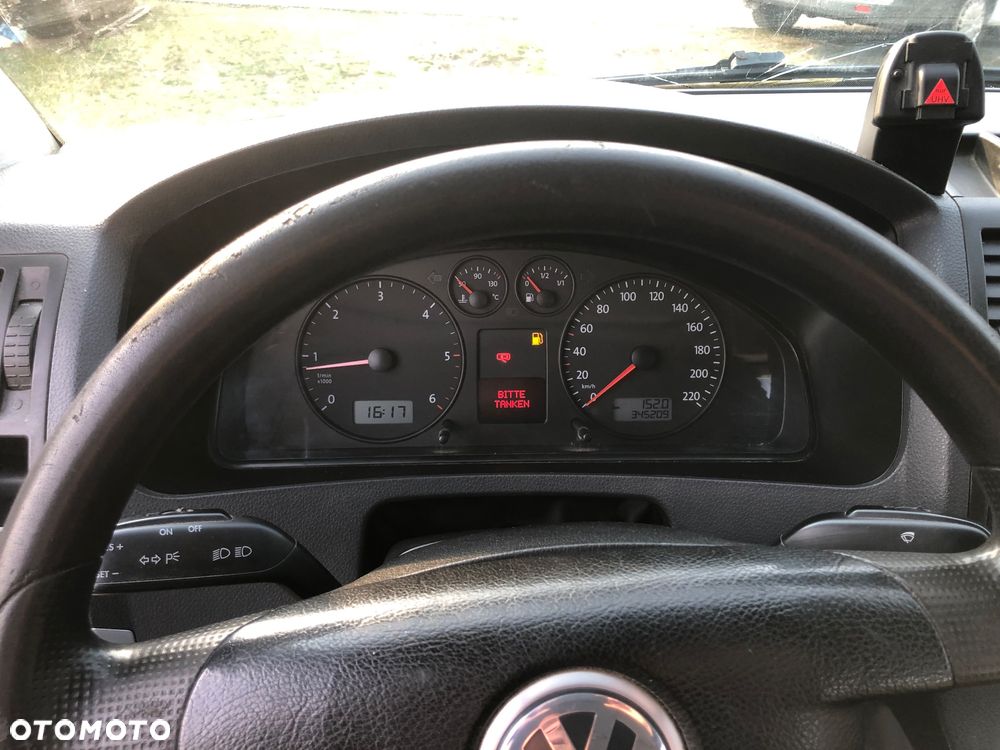 Volkswagen Caravelle L1 - 13