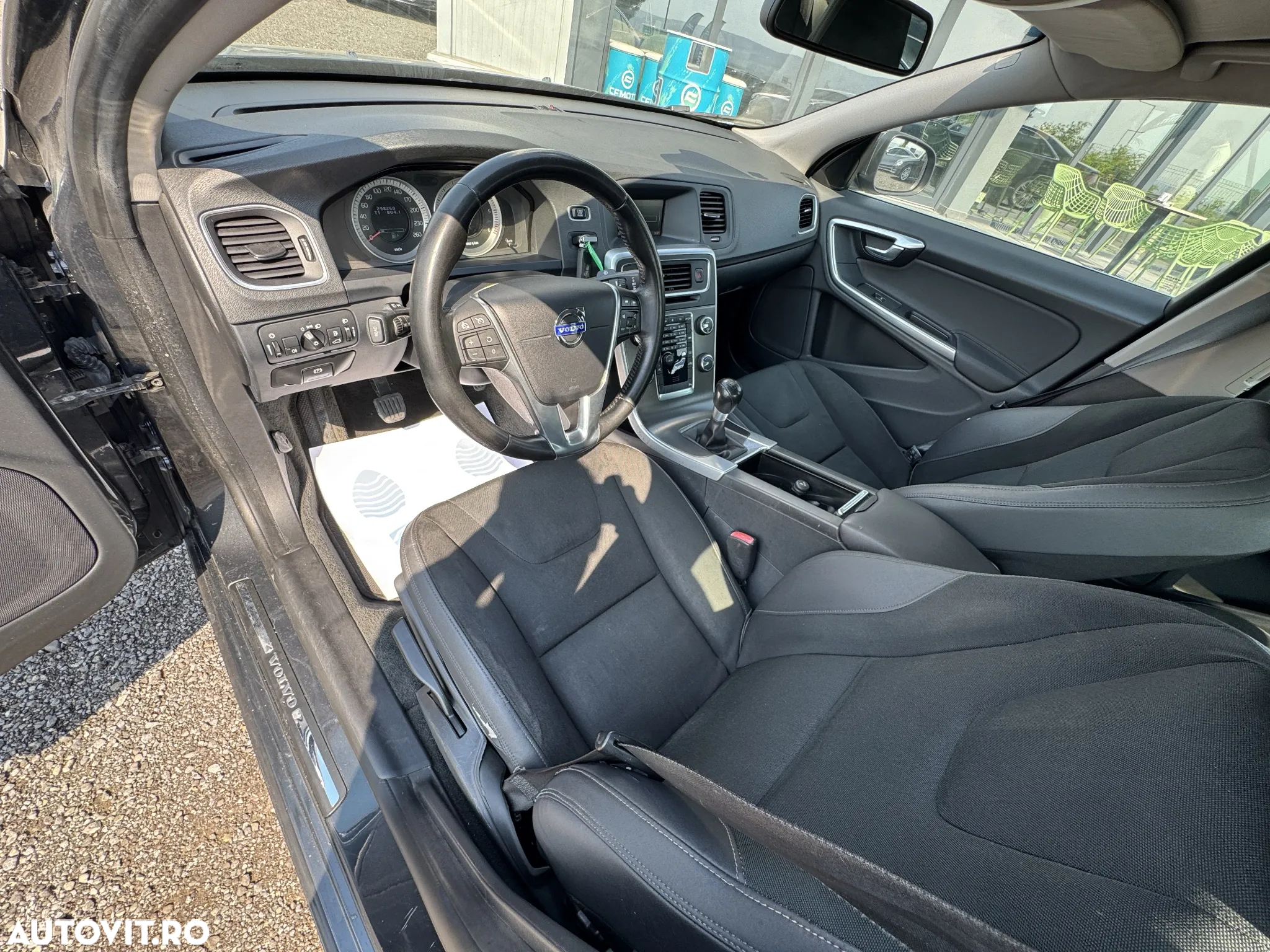 Volvo S60 D3 Start-Stop Momentum - 14