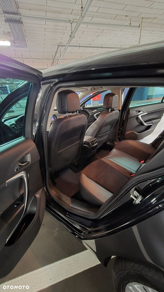 Opel Insignia 2.0 Bi Turbo CDTI 4x4 - 14