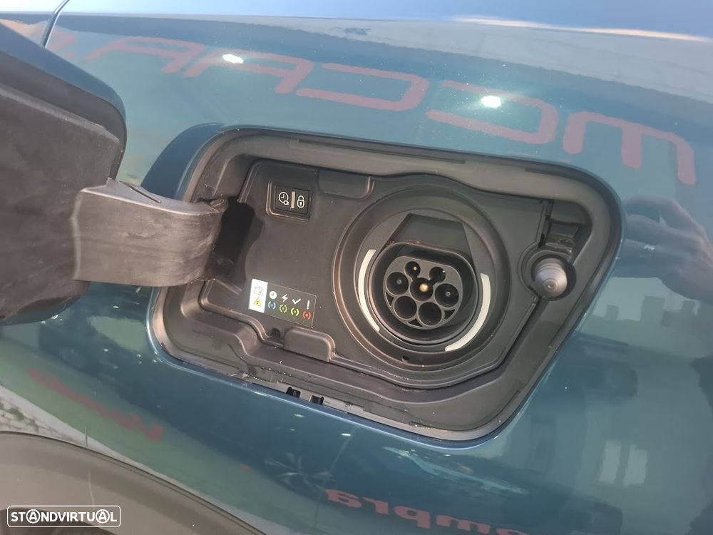 Peugeot 3008 1.6 Hybrid Allure e-EAT8 - 55