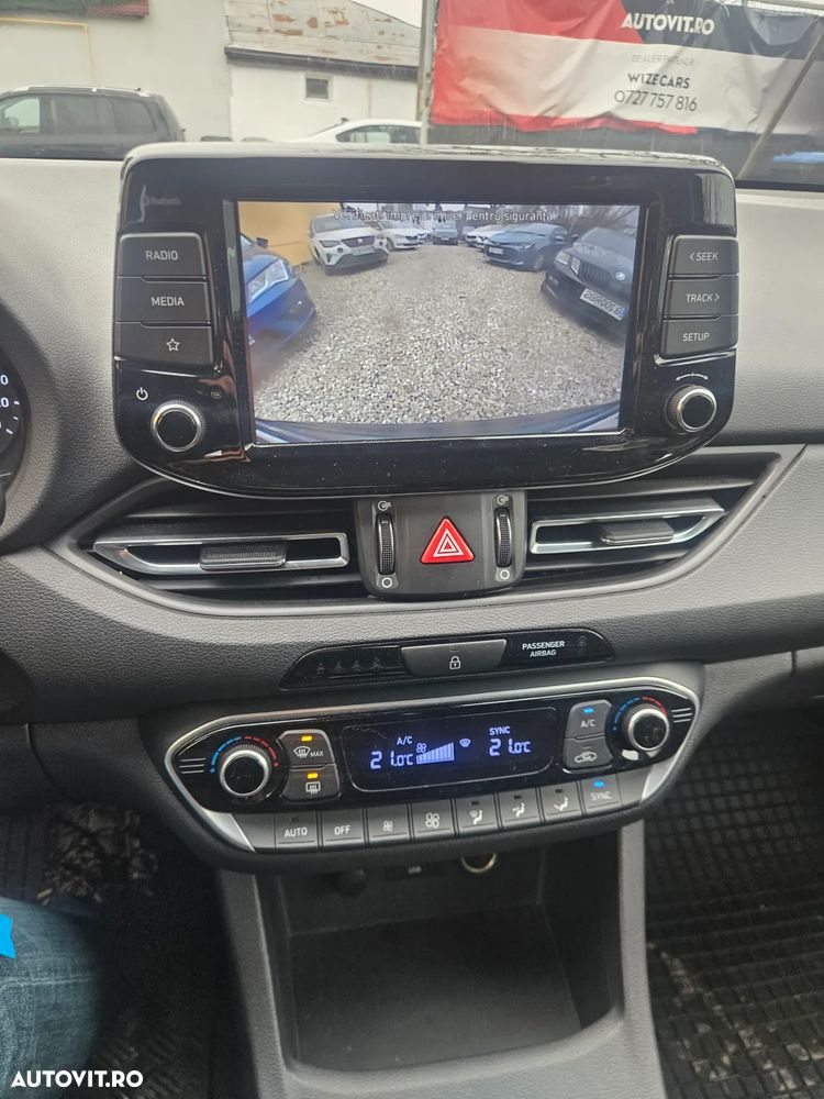 Hyundai i30 Wagon 1.5 110CP M/T Highway - 24