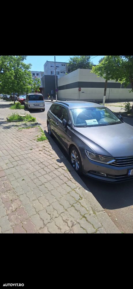 Volkswagen Passat Variant 1.6 TDI (BlueMotion Technology) Comfortline - 1