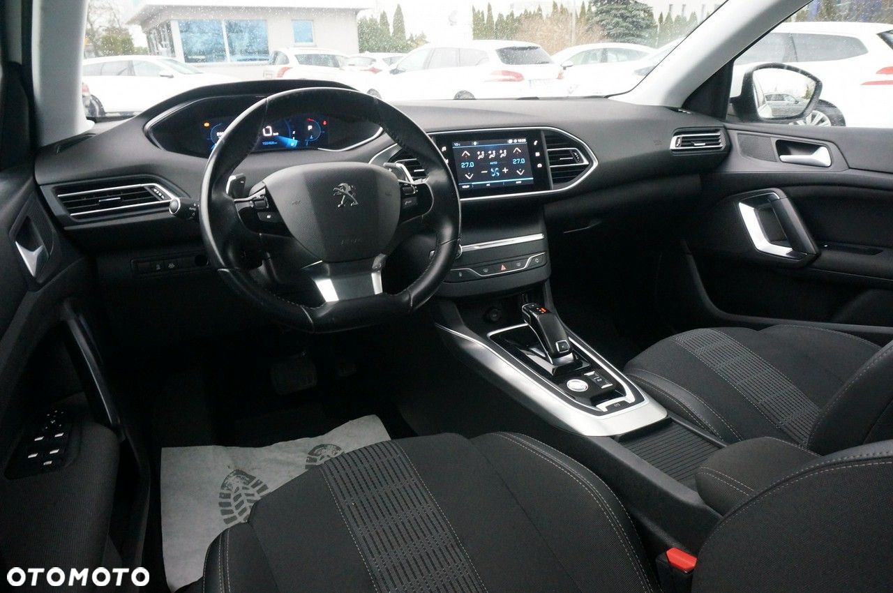 Peugeot 308 1.5 BlueHDi Allure Pack S&S EAT8 - 17