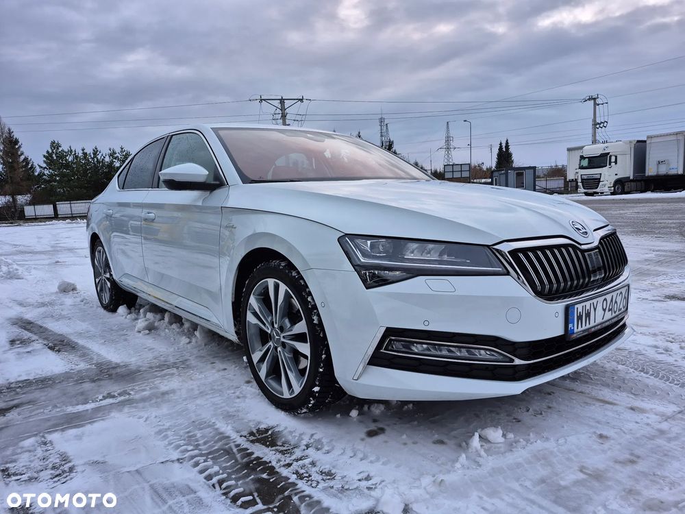 Skoda Superb 2.0 TDI SCR 4x4 L&K DSG - 17