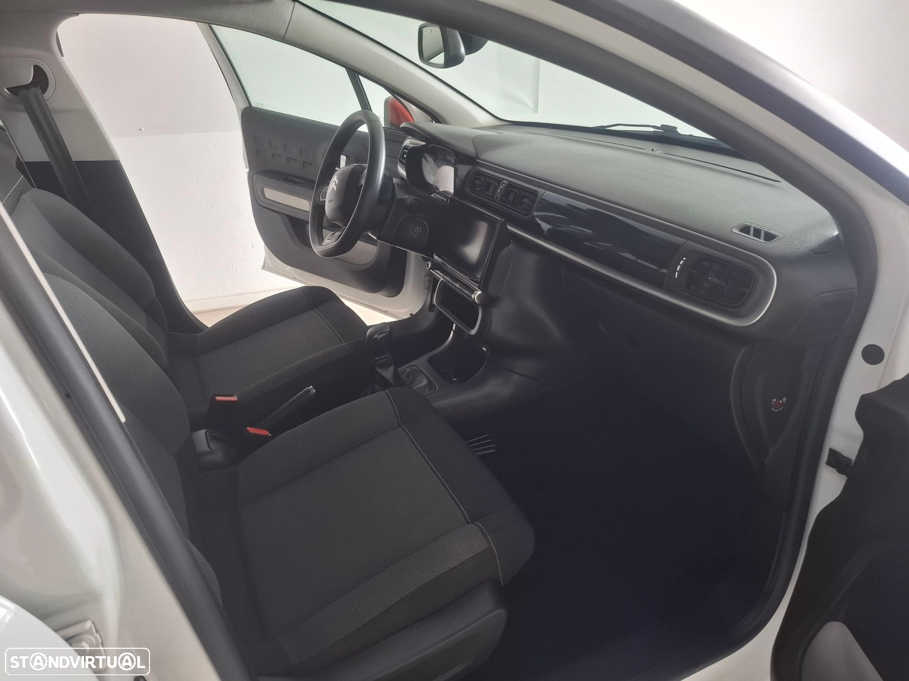 Citroën C3 1.2 PureTech Feel - 12