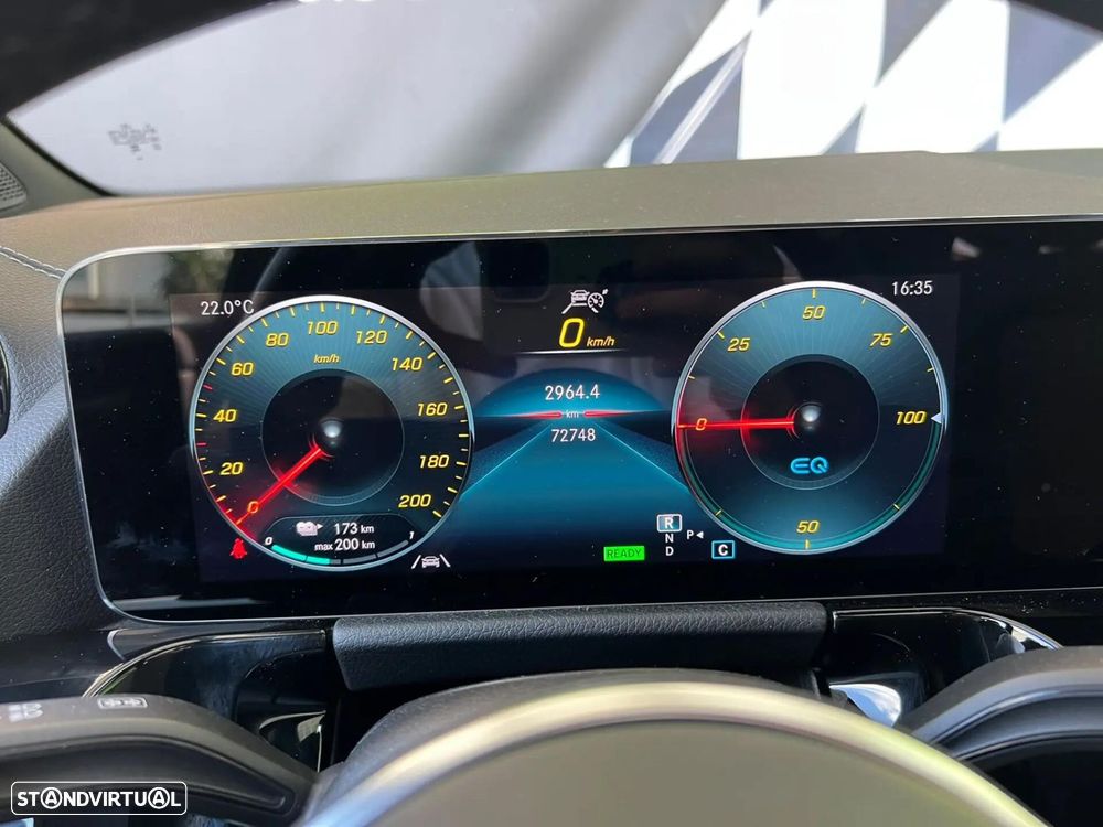 Mercedes-Benz EQA 250+ Progressive - 14