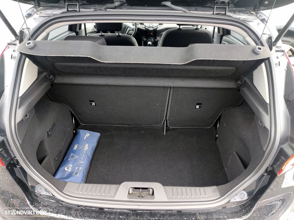 Ford Fiesta 1.5 TDCi Titanium - 10