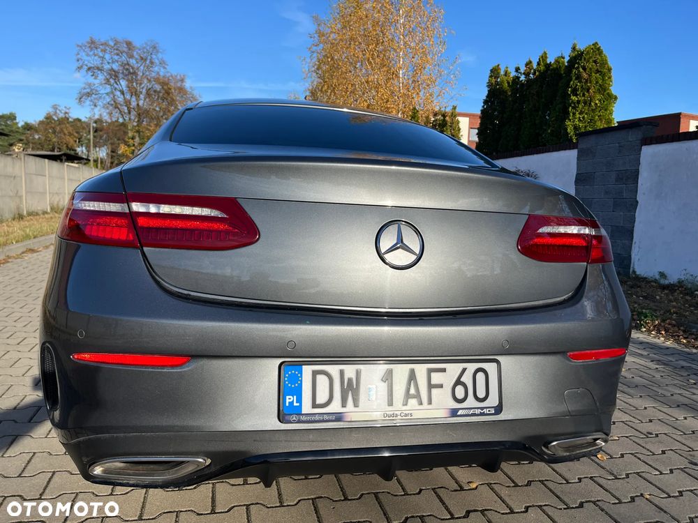 Mercedes-Benz Klasa E - 8