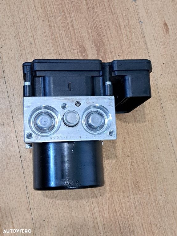 Unitate control Modul Pompa ABS DSC BMW Seria 1 F20 F21 Seria 2 F22 Seria 3 F30 F31 F35 Seria 4 F32 F33 - 7