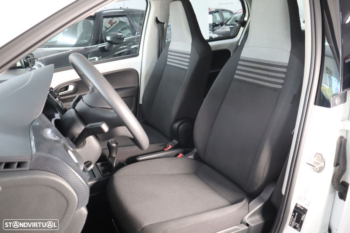 VW Up! 1.0 Move - 11