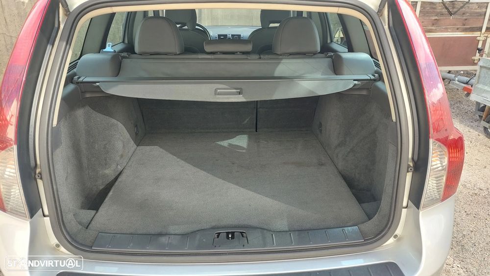 Volvo V50 1.6D - 19