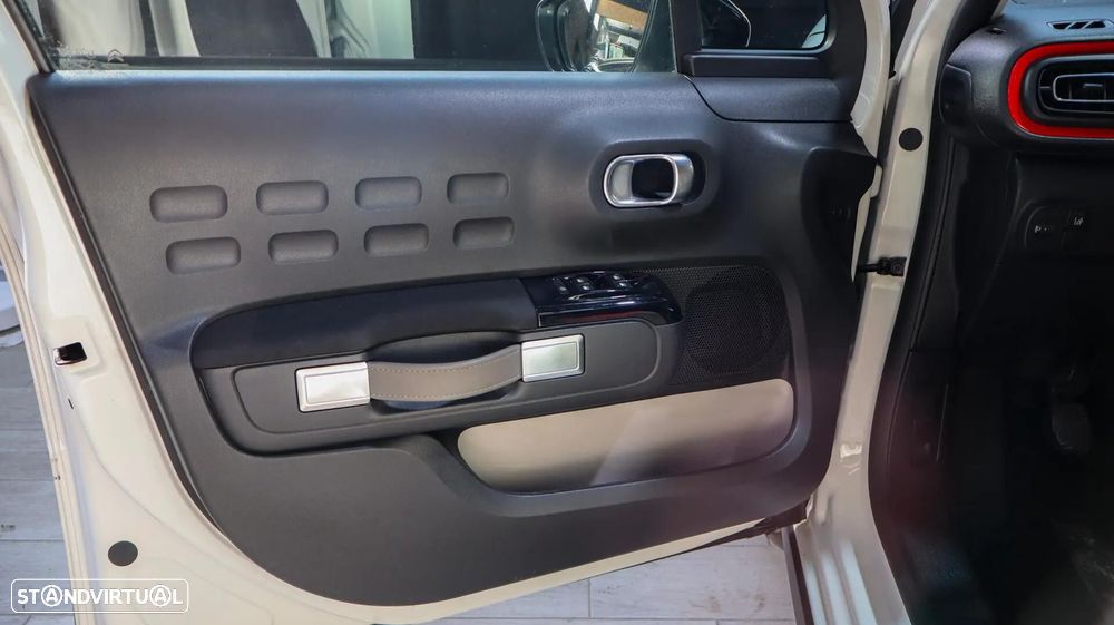 Citroën C3 1.2 PureTech Plus - 27