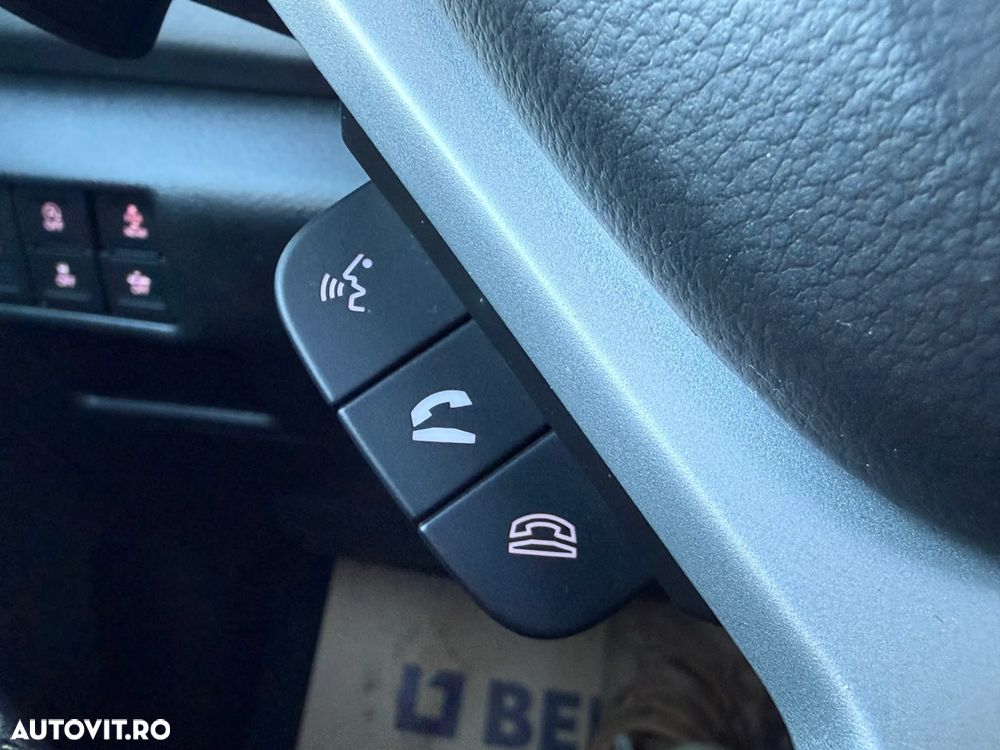 Suzuki S-Cross 1.6 DDIS ALLGRIP Luxus TCSS - 36