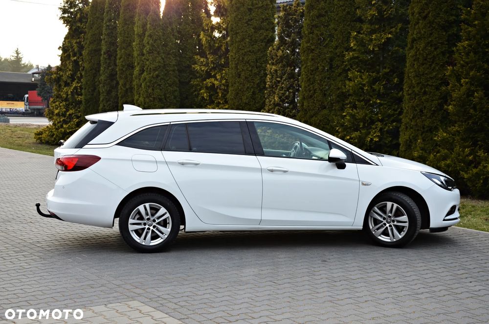 Opel Astra 1.6 D (CDTI) Automatik Dynamic - 27