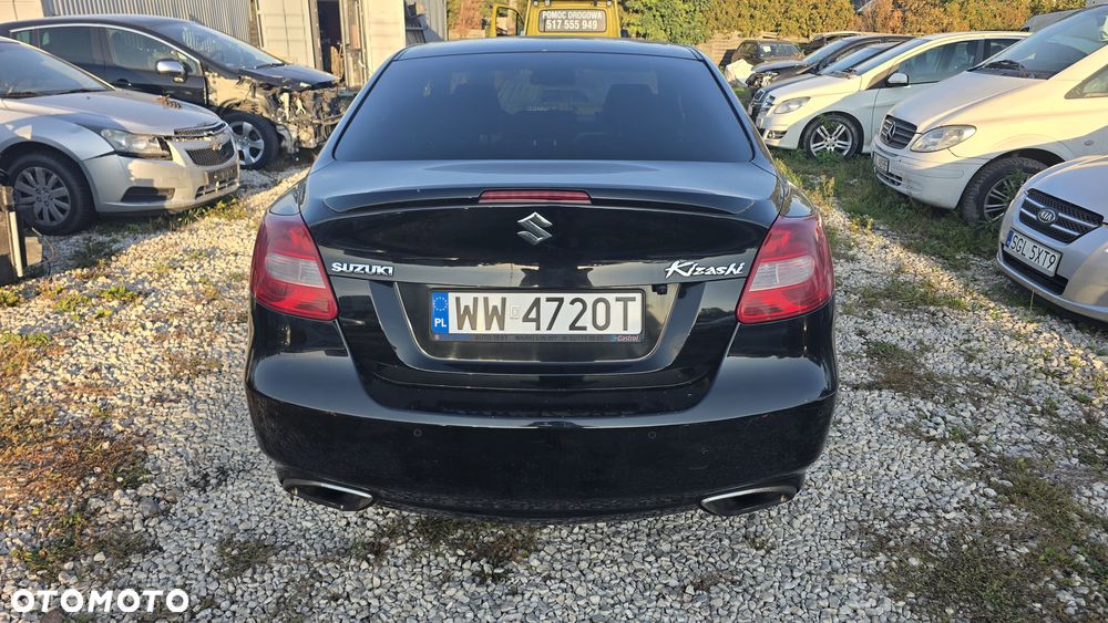 Suzuki Kizashi 2.4 Sport 4WD CVT - 10