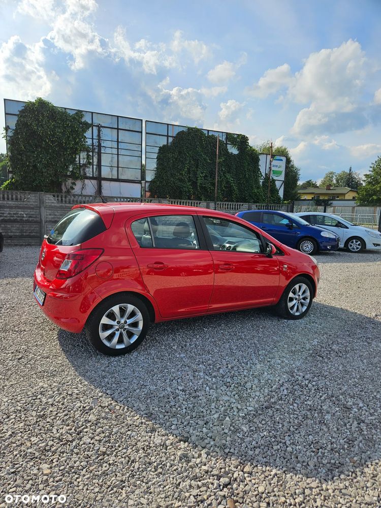 Opel Corsa 1.2 16V Essentia - 6