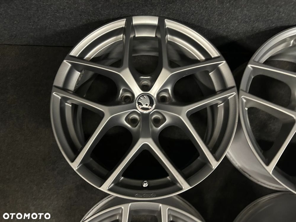 Alufelgi Skoda Superb III, Kodiaq, Karoq, Octavia III, IV, VW Passat B8, Tiguan 18 cali 5x112 4szt. ładne! - 13