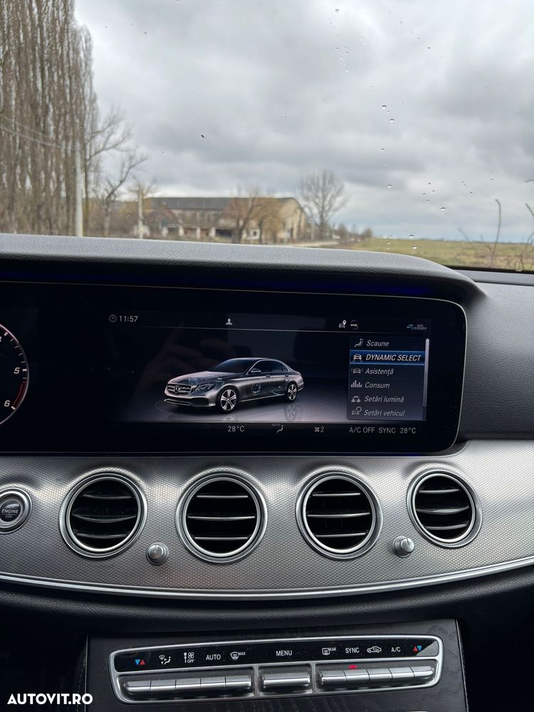 Mercedes-Benz E 220 d Aut. - 13