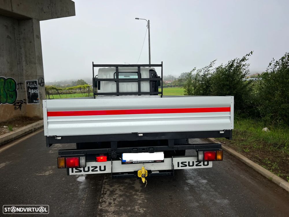 Isuzu NNR 35.120 - 8