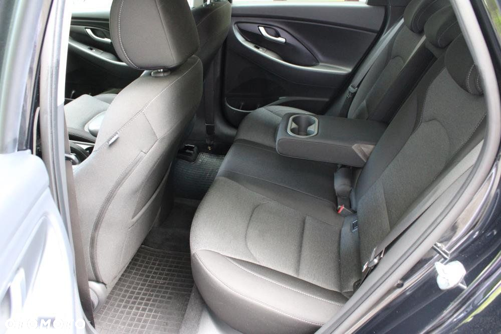 Hyundai i30 - 10