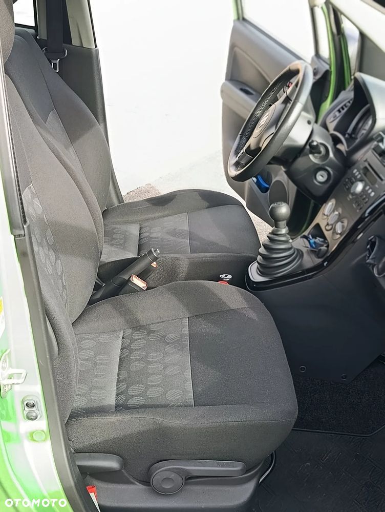 Suzuki Splash 1.0 Club - 11