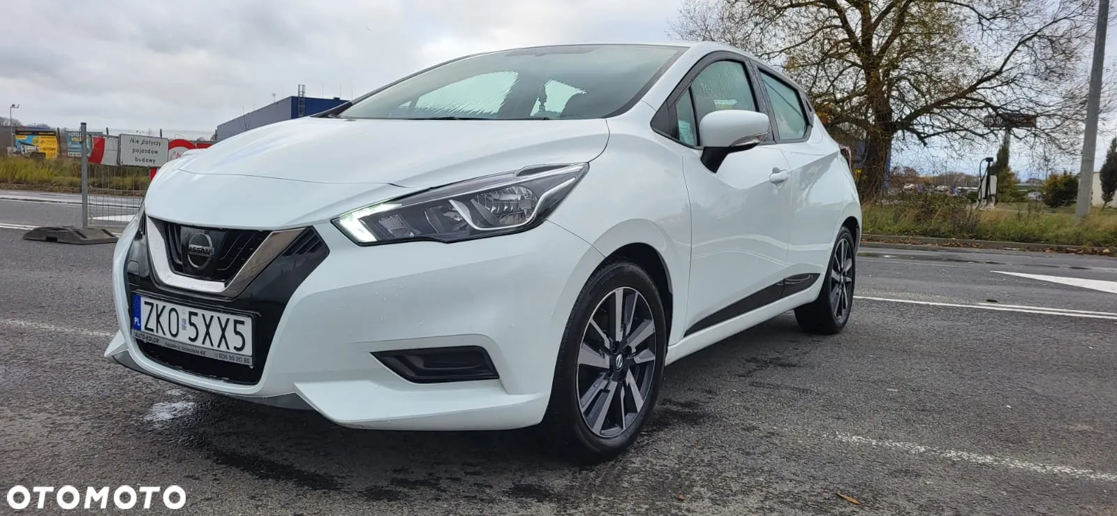 Nissan Micra 1.0 Acenta - 4