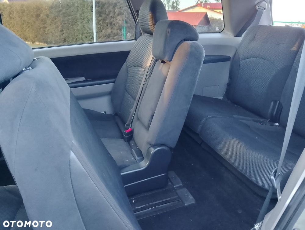 Mitsubishi Grandis 2.0 DID Intense - 8