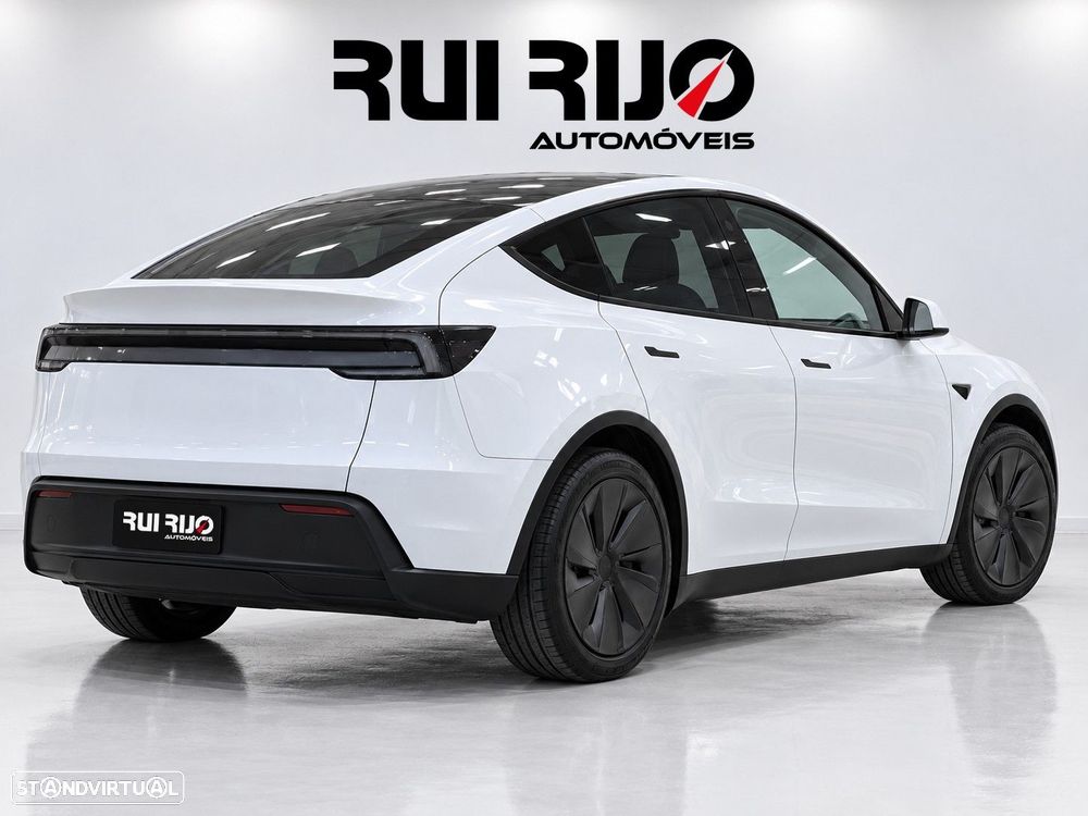 Tesla Model Y Long Range Tração Integral - 2