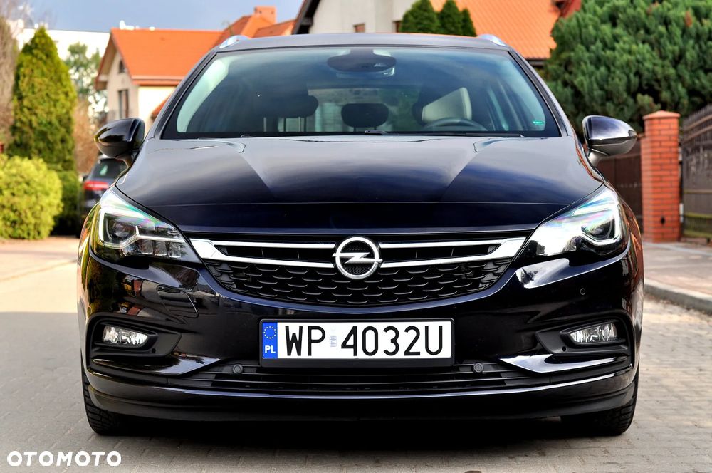 Opel Astra 1.4 T Dynamic S&S - 17