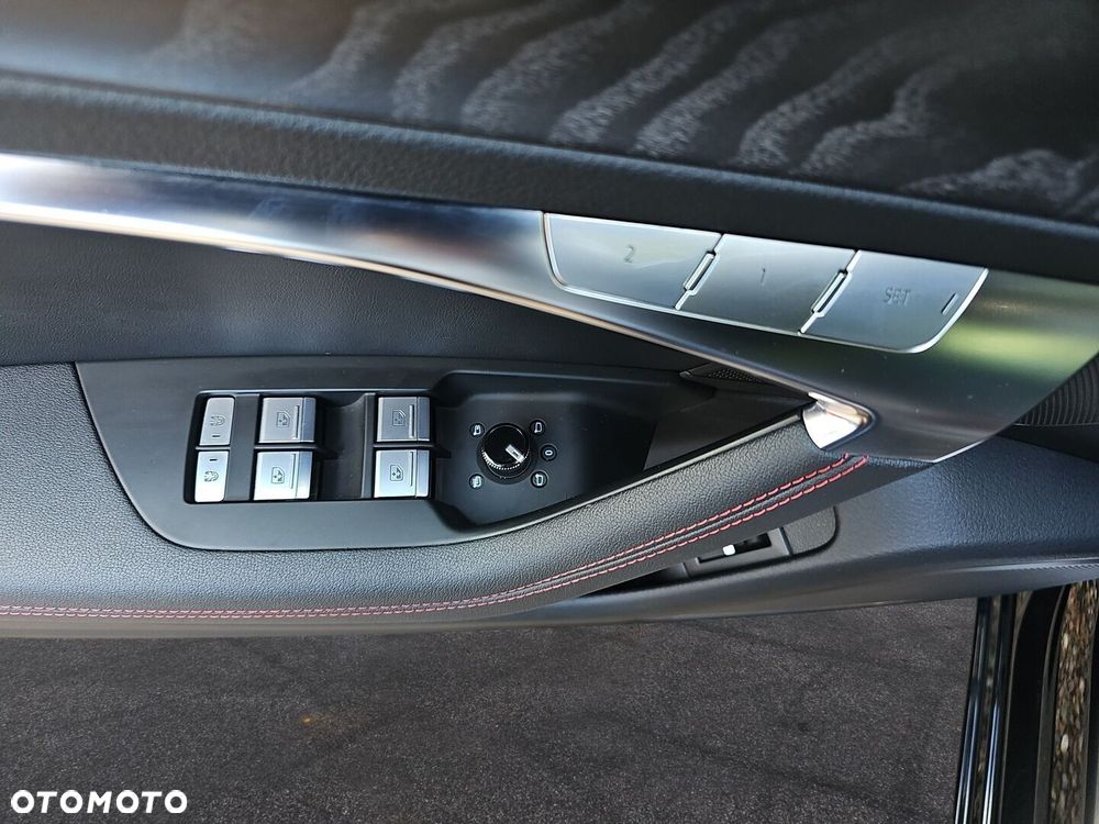 Audi A6 Avant - 18