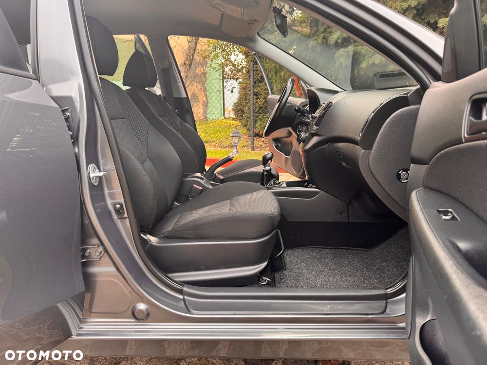 Hyundai i30 1.4 Blue Comfort - 9