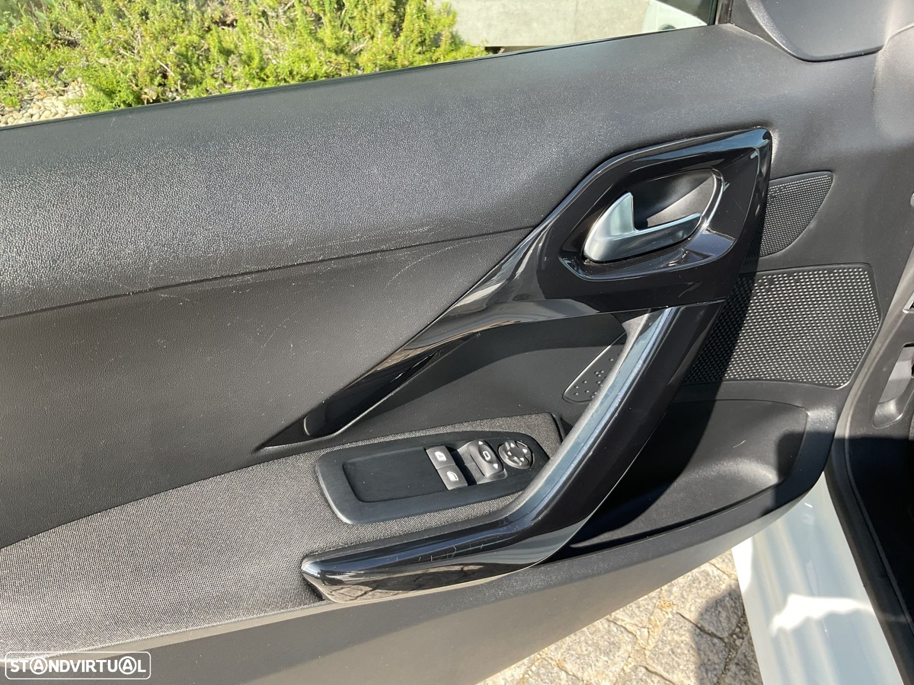 Peugeot 208 1.5 BlueHDi Active - 20