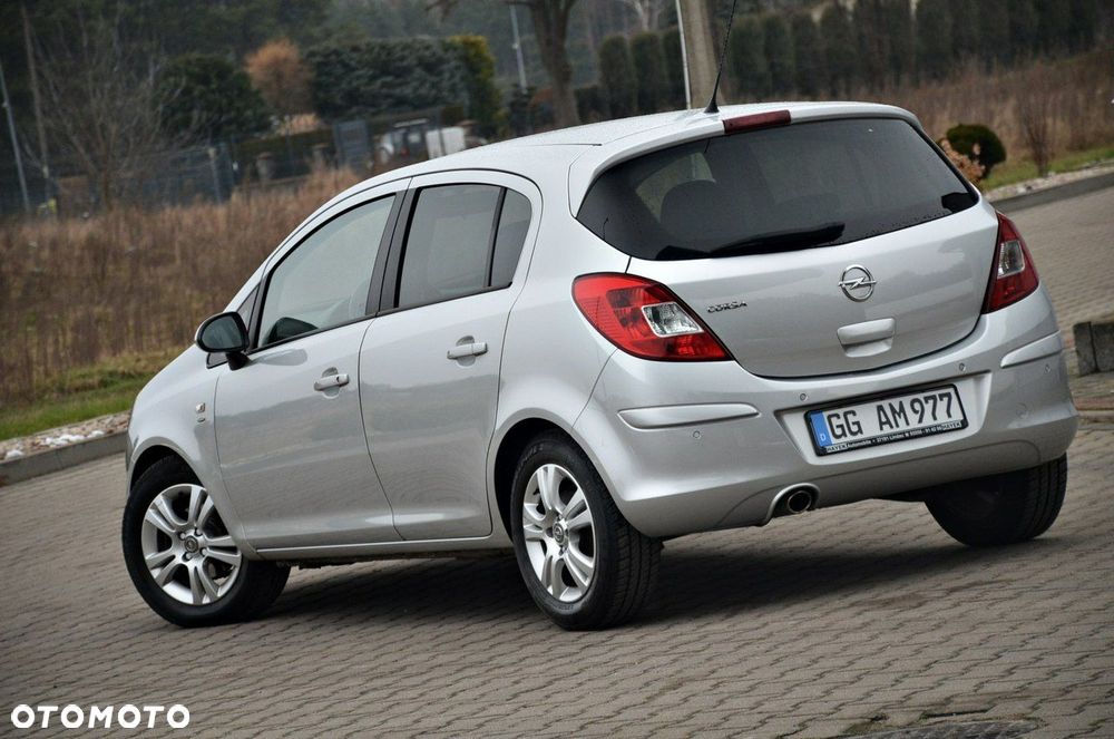 Opel Corsa - 13