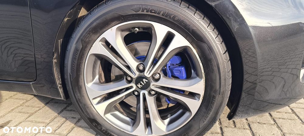 Kia Ceed 1.6 CRDi 136 DCT ISG GT Line - 19