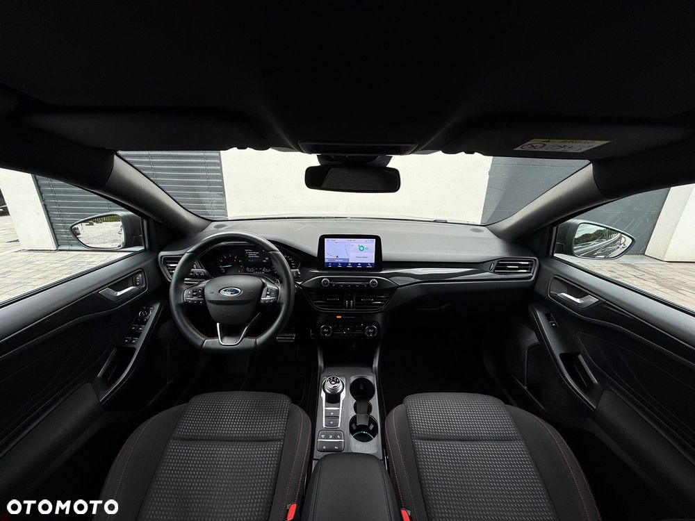 Ford Focus 1.0 EcoBoost Hybrid ST-LINE DESIGN - 7