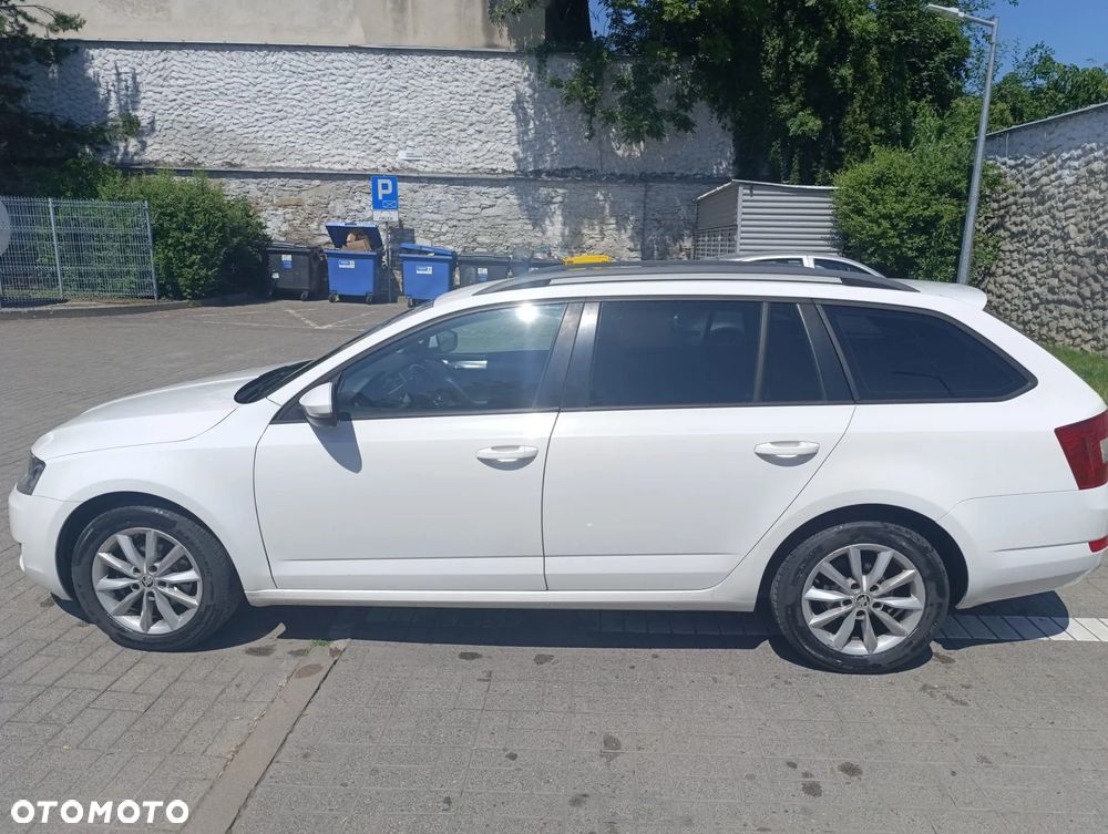 Skoda Octavia 1.6 TDI Ambition - 5