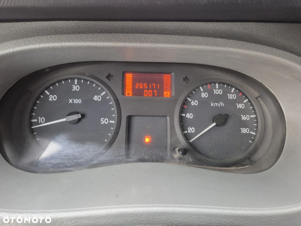 Renault Mascott 3.0Dxi - 13