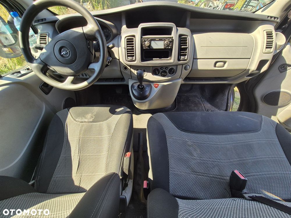 Opel Vivaro - 6