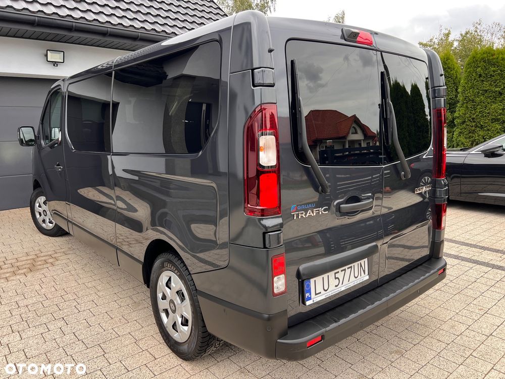 Renault Trafic 2.0 dCi - 31