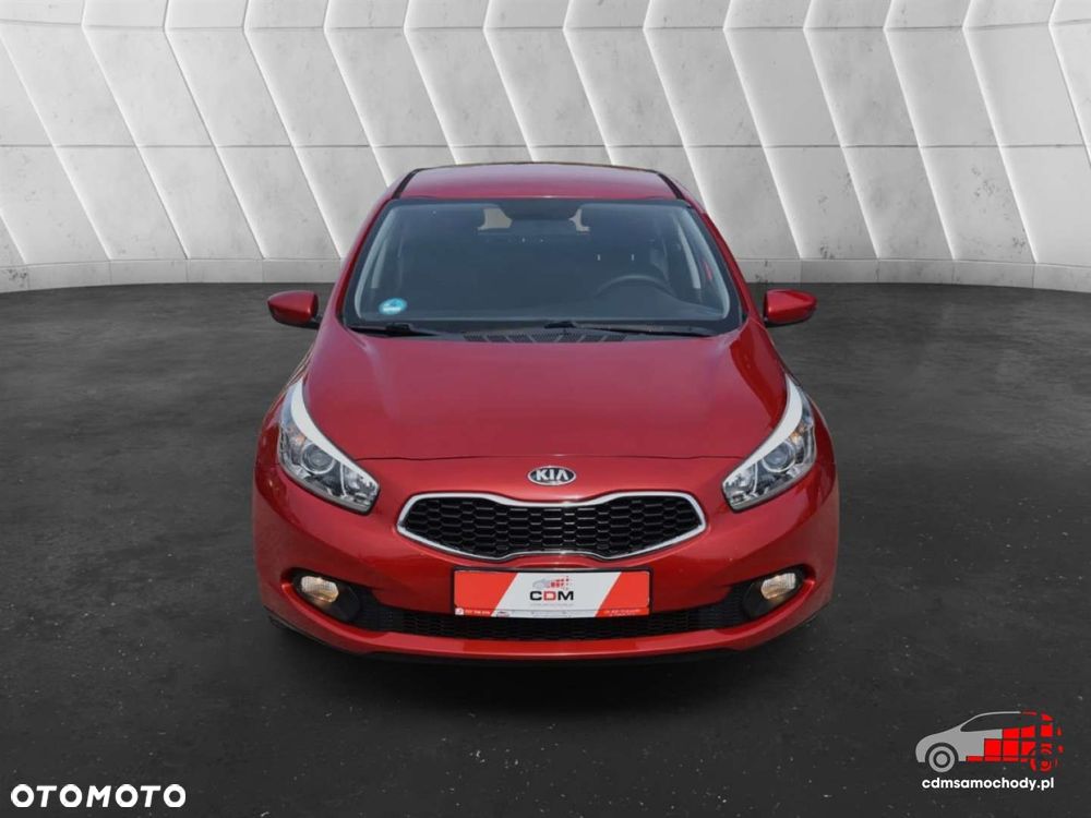 Kia Ceed - 5