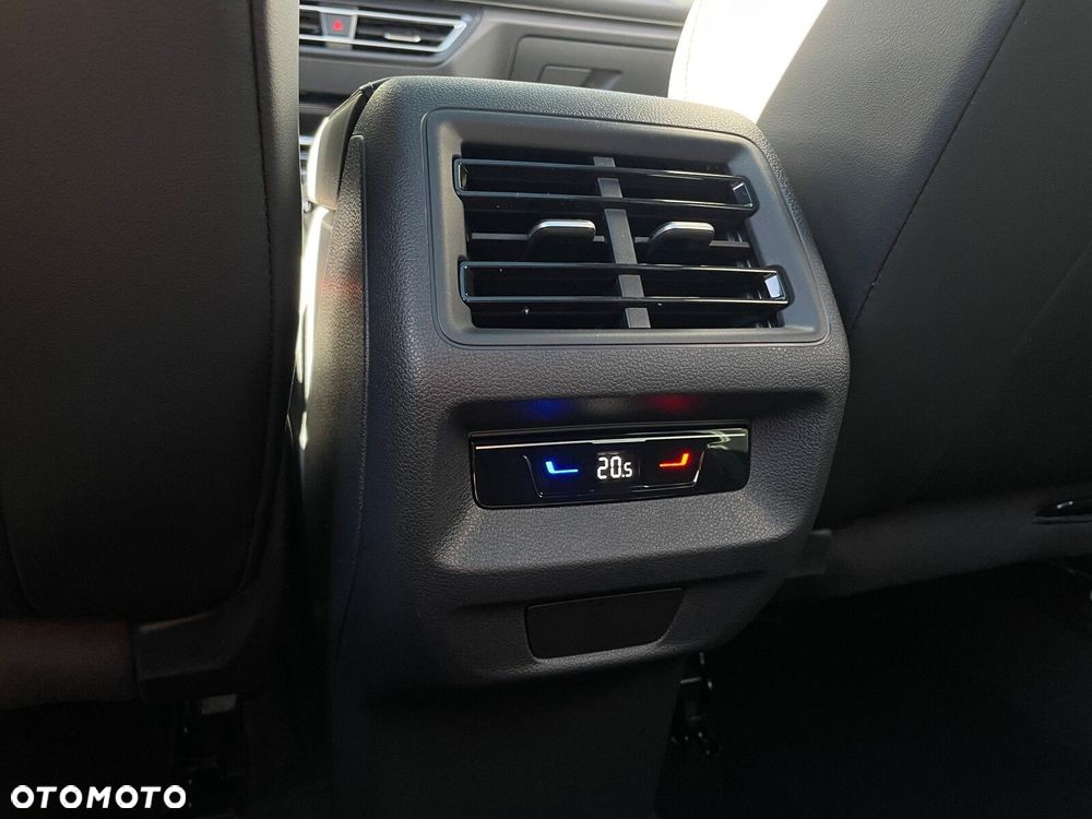 Volkswagen Tiguan - 27