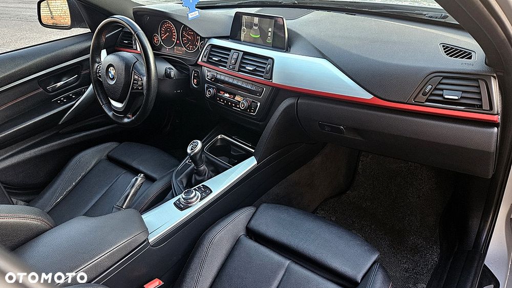 BMW Seria 3 318d Blue Performance Sport Line - 20