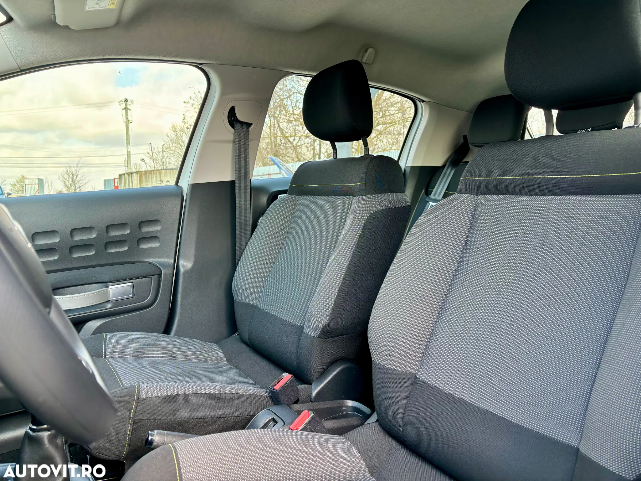Citroën C3 BlueHDi 100 S&S FEEL PACK - 24