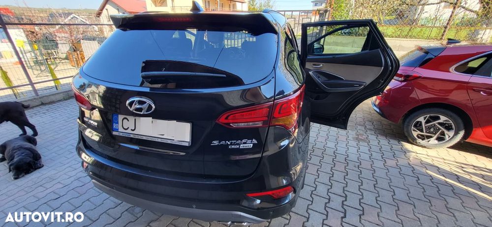 Hyundai Santa Fe - 4