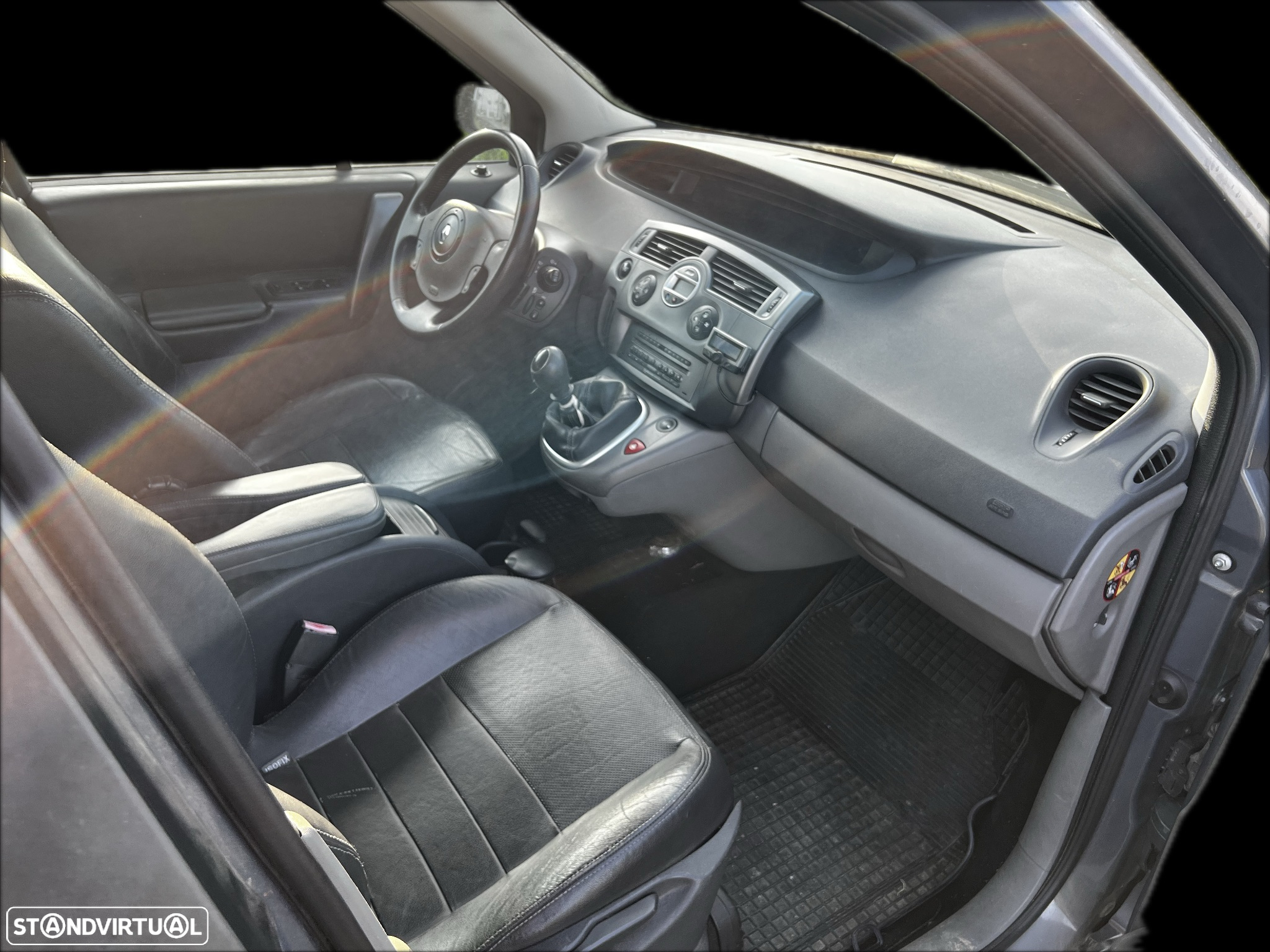 Renault Scénic 1.5 dCi Confort - 10