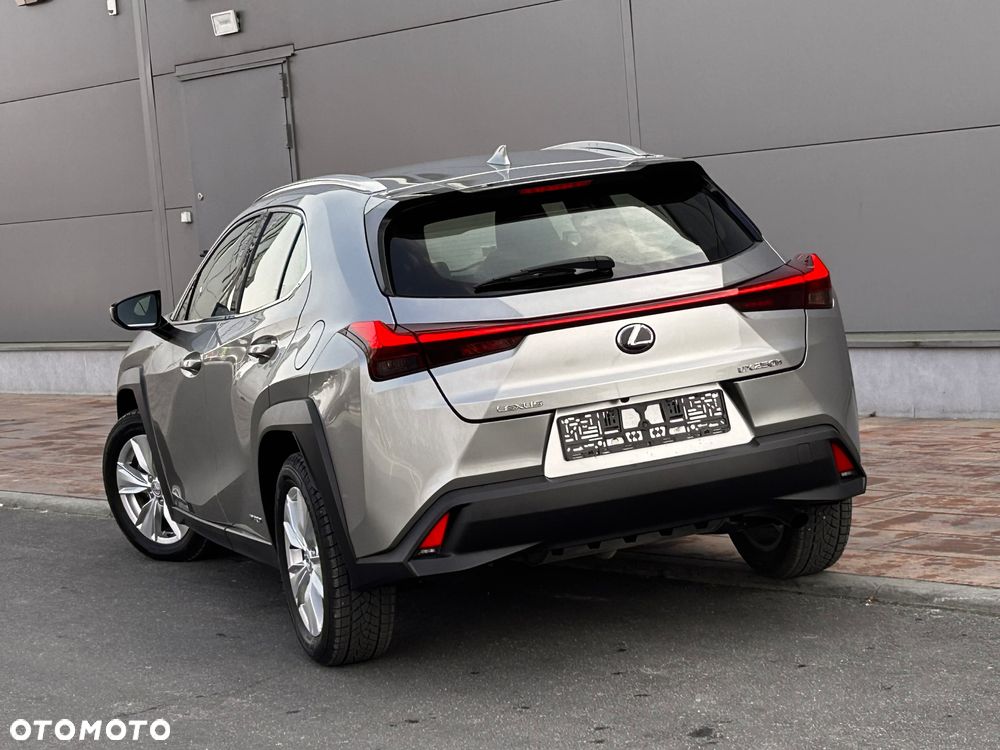 Lexus UX 250h Elegance 2WD - 18