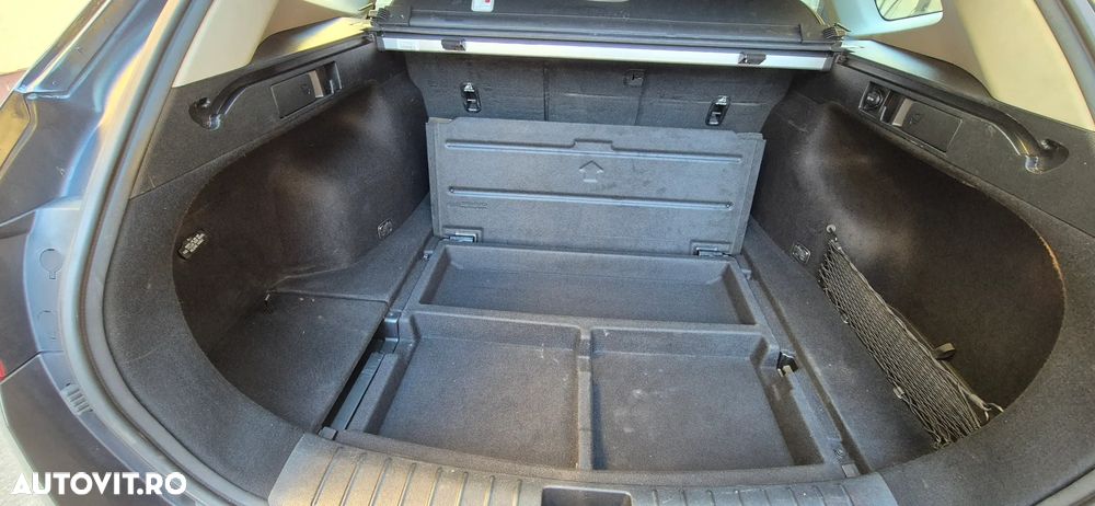 Kia Optima Sportagon 1.7 CRDI DCT Vision - 11